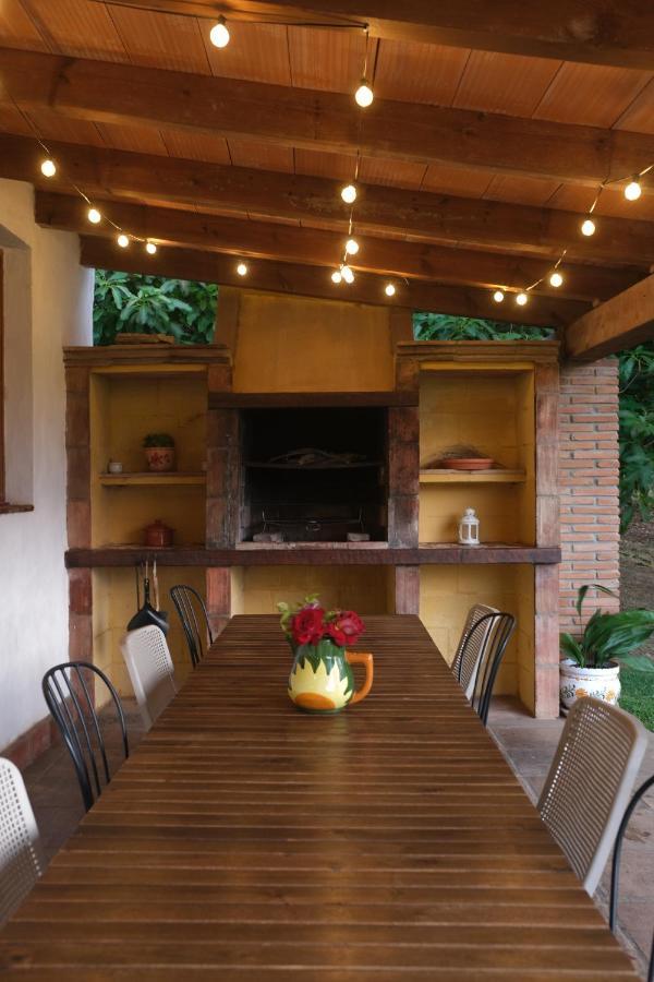 The Wild Olive Andalucia Palma Guestroom كاساريس المظهر الخارجي الصورة
