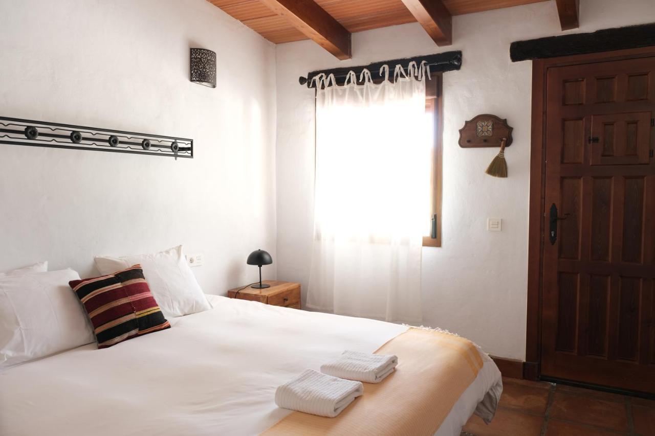 The Wild Olive Andalucia Palma Guestroom كاساريس المظهر الخارجي الصورة